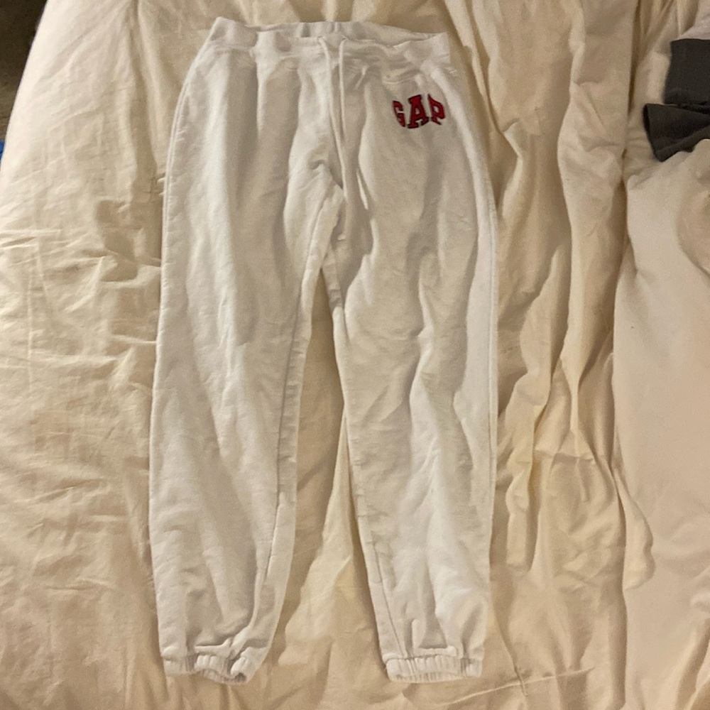 gap sweatpants